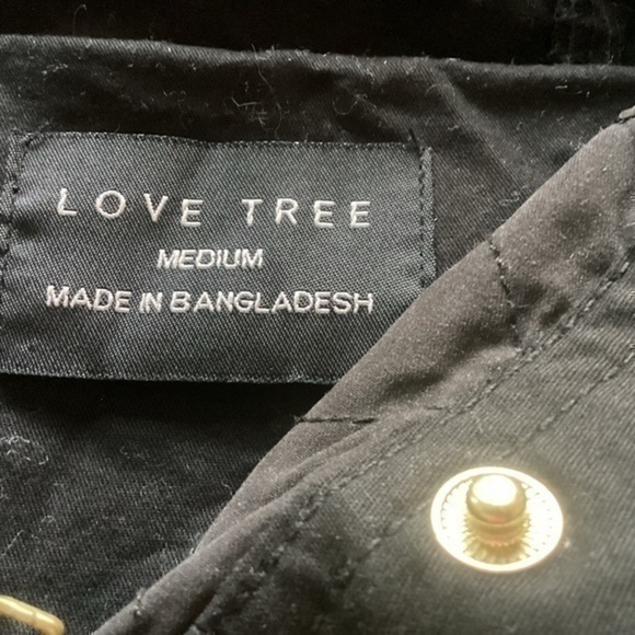 Love Tree Size Medium Jacket - Picture 3 of 10